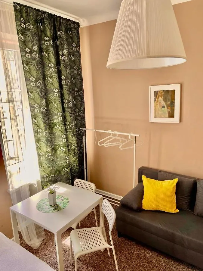 Backpack Apart Rooms Varsavia 0*,  Polonia